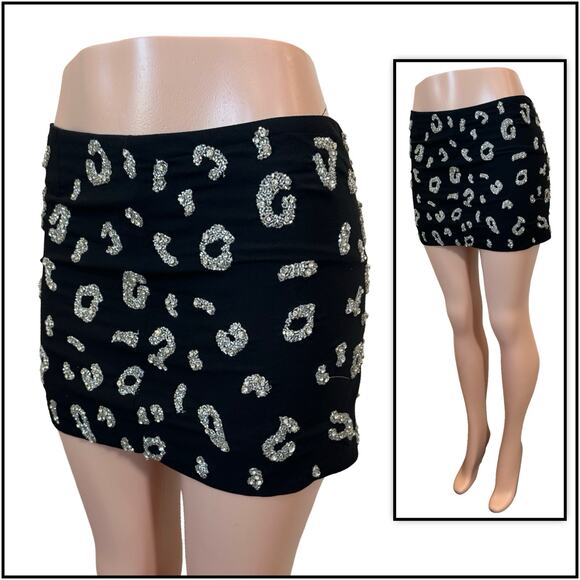 ONE OF A KIND SAMPLE Retrofête KENDALL Mini Skirt SZ L $698 NWOT - Picture 4 of 13